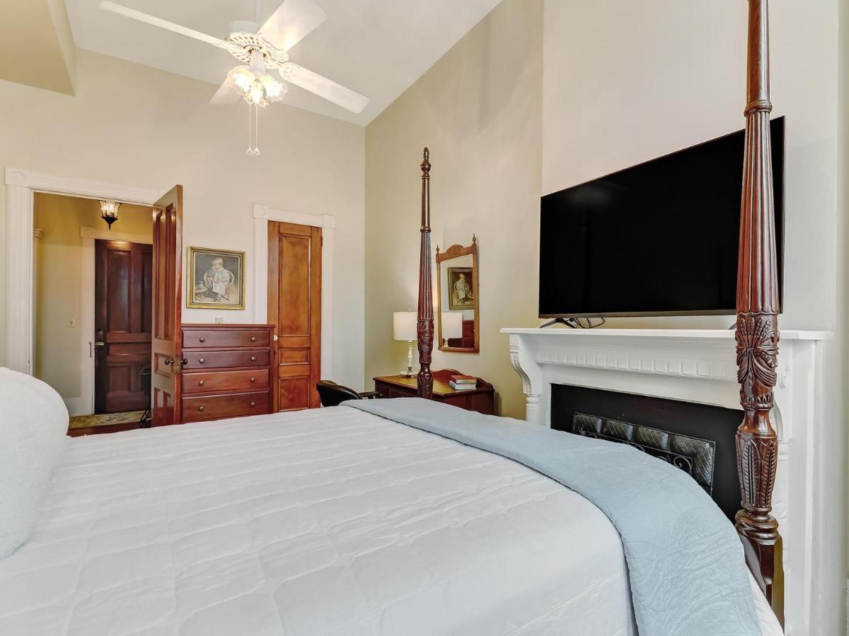 Parlor On Lafayette Vila Savannah Exterior foto